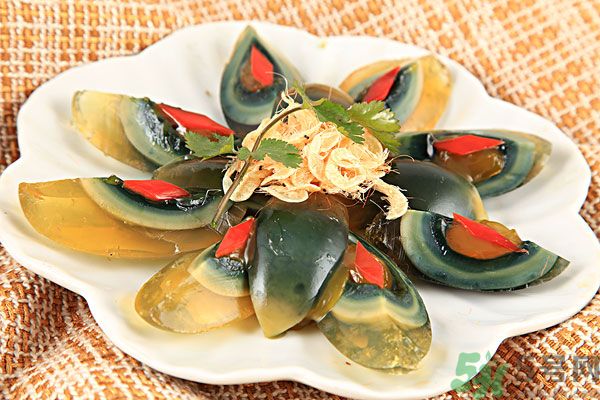 吃皮蛋可以降火嗎？吃皮蛋真的能降火嗎？