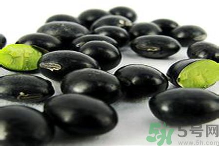 黑豆可以和牛奶一起煮嗎？黑豆和牛奶可以一起吃嗎？