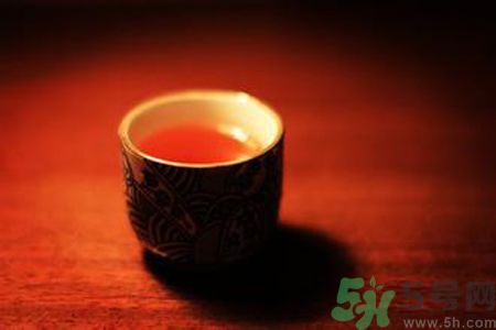 楊梅酒用的什么酒做的？楊梅酒有多少度？