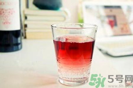 雪碧高格調喝法是怎樣的？雪碧高格調喝法視頻