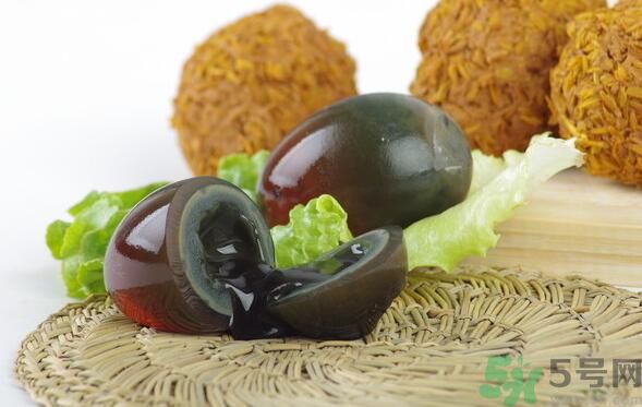 冬瓜和皮蛋一起吃能降火嗎？冬瓜能和皮蛋一起吃嗎？