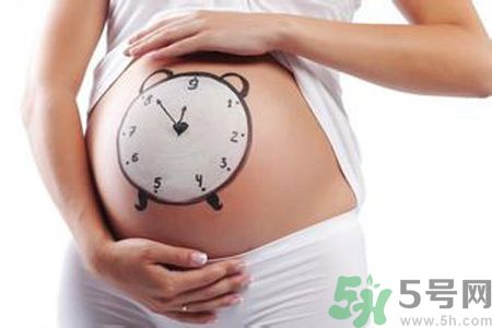 工作的孕婦什么時候停止工作比較好？孕婦可以工作嗎？