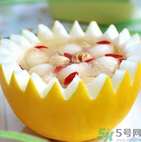 甜瓜煮銀耳湯能降火嗎？甜瓜能和銀耳一起煮嗎？