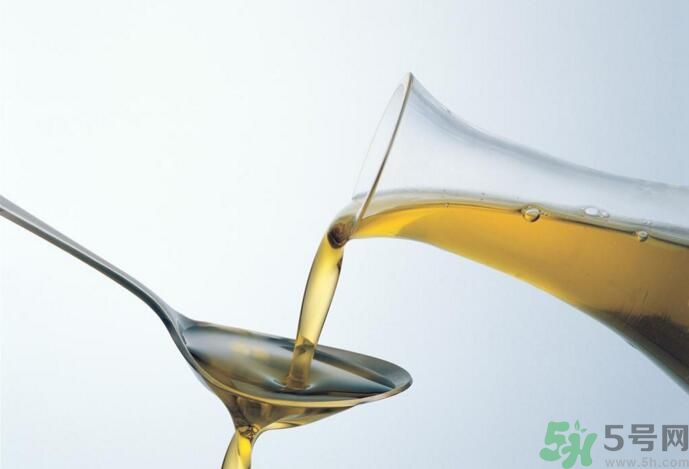 橄欖調和油比普通調和油好嗎？橄欖調和油好嗎？