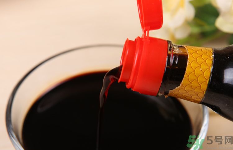 夏天醬油要不要放冰箱？醬油可不可以放冰箱？