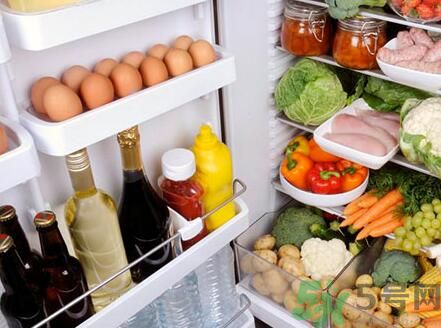 夏天小磨油要不要放冰箱？小磨油可不可以放冰箱？