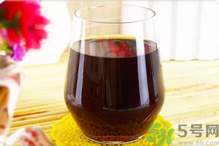 酸梅湯和紅酒可以一起喝嗎？酸梅湯和葡萄酒一起喝好嗎？