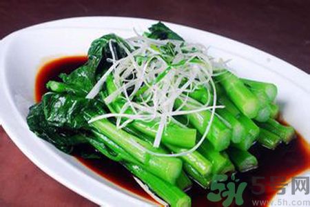 夏天哪些菜不能隔夜吃？吃了隔夜菜會怎樣？