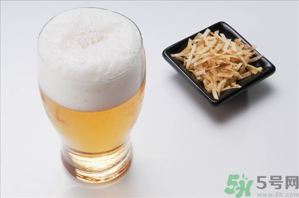 喝啤酒尿多是什么原因？喝啤酒尿多是不是腎不好？