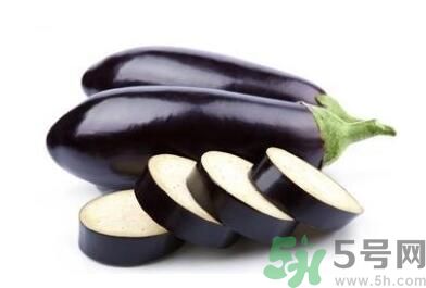 茄子可以炒蘑菇嗎？茄子炒蘑菇吃好嗎？