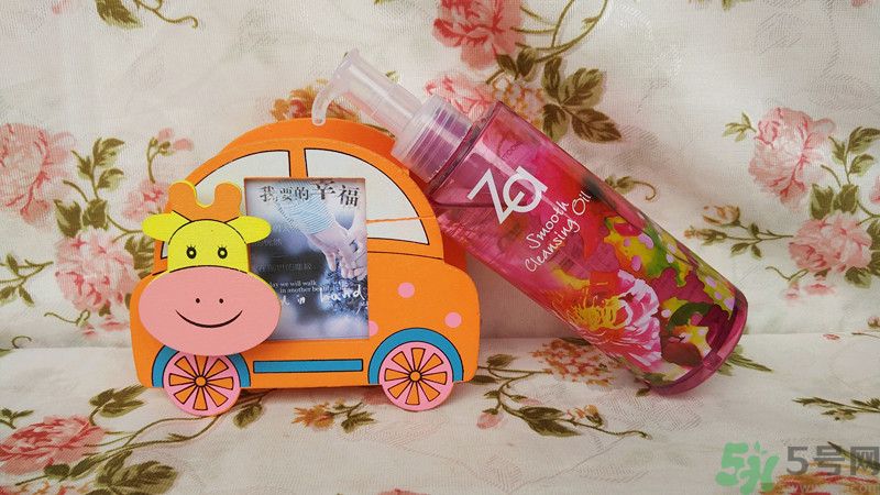 za姬芮凈顏深層卸妝油怎么樣？姬芮凈顏深層卸妝油好用嗎？