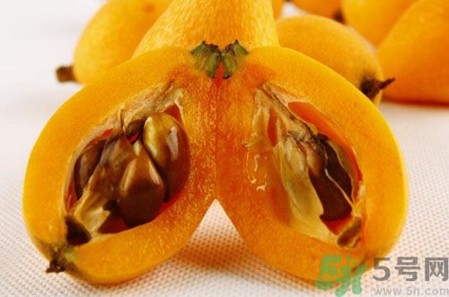 經(jīng)期可以吃枇杷嗎？經(jīng)期吃枇杷會(huì)不會(huì)肚子痛？