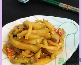 炒茄子發(fā)黑怎么辦？炒茄子怎么才能不發(fā)黑？