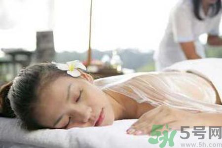 夏季濕氣重怎么辦？夏季祛濕的方法