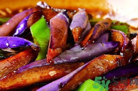 茄子可以和洋蔥一起吃嗎?茄子能和洋蔥同吃嗎? 茄子可以和洋蔥一起吃嗎?茄子能和洋蔥同吃嗎?