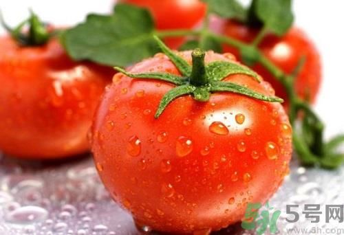 坐月子能吃生西紅柿？月子里能不能吃生的西紅柿？