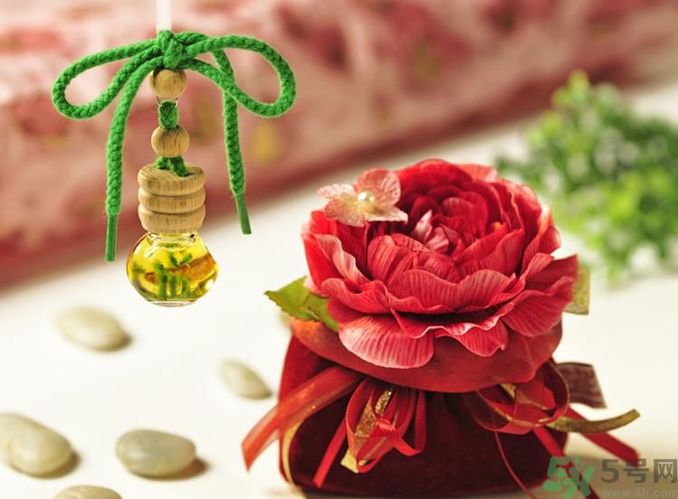 氫氧健肩頸活力本草油2號是什么味道的？氫氧健肩頸活力本草油2號怎么樣？