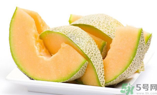 晚上吃哈密瓜會長胖嗎？晚上吃哈密瓜真的會長胖？