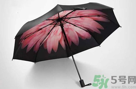 怎么挑選太陽(yáng)傘？蕾絲的太陽(yáng)傘防曬好嗎？