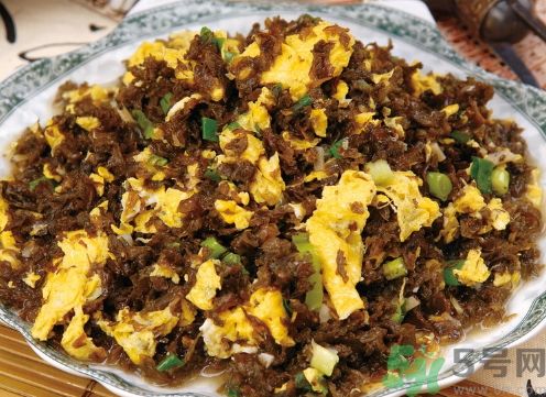 地皮菜可以和雞蛋一起吃嗎?地皮菜能和雞蛋同吃嗎? 地皮菜可以和雞蛋一起吃嗎?地皮菜能和雞蛋同吃嗎?