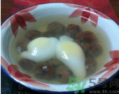 荔枝可以和雞蛋一起吃嗎？荔枝和雞蛋一起吃好嗎？