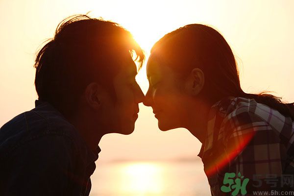 啪啪啪之后小腹痛怎么辦？啪啪啪后為什么會(huì)小腹痛？