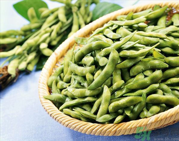 毛豆是大豆嗎？毛豆是黃豆嗎？