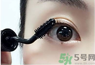 蘭蔻天鵝頸睫毛膏怎么用?蘭蔻天鵝頸睫毛膏使用方法 蘭蔻天鵝頸睫毛膏怎么用?蘭蔻天鵝頸睫毛膏使用方法