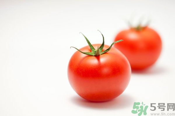 南瓜可以和西紅柿一起吃嗎 ？南瓜可以和番茄一起吃嗎？