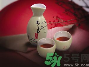 男性喝菖蒲酒有什么好處？男性喝菖蒲酒可以壯陽嗎？