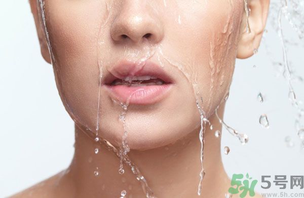 洗臉用什么醋最好？洗臉用白醋好還是米醋好？