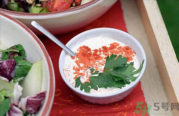 吃山楂能喝酸奶嗎？山楂和酸奶能一起吃嗎？