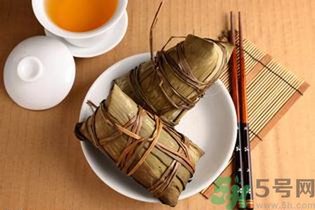 包粽子要放多少堿？包粽子堿放多了怎么辦？