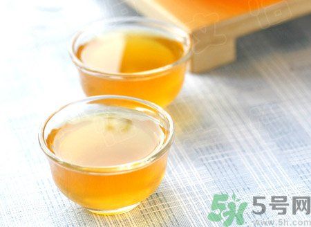 決明子泡水喝可以降火嗎？喝決明子茶可以清火嗎？