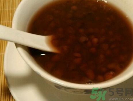 吃紅豆沙可以喝牛奶嗎?紅豆沙能和牛奶一起吃嗎? 吃紅豆沙可以喝牛奶嗎?紅豆沙能和牛奶一起吃嗎?