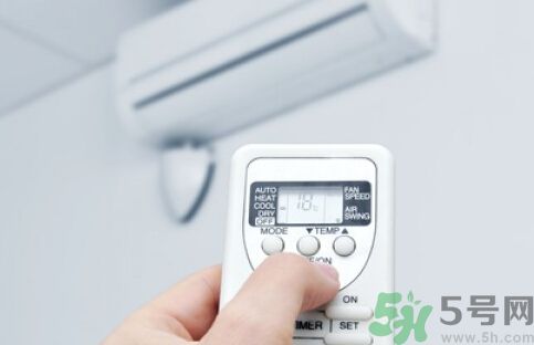 吹空調(diào)房間干燥怎么辦？吹空調(diào)怎么保濕？