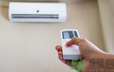 吹空調(diào)房間干燥怎么辦？吹空調(diào)怎么保濕？