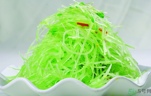 新鮮的萵筍怎么保存？削皮的萵筍怎么保存？