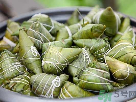 冷凍粽子煮多久能熟?冷凍粽子煮多長(zhǎng)時(shí)間才熟? 冷凍粽子煮多久能熟?冷凍粽子煮多長(zhǎng)時(shí)間才熟?