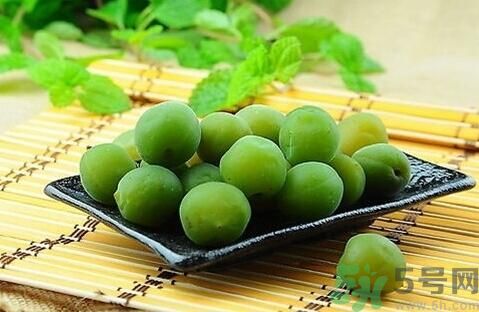 李子就是梅子嗎？李子和梅子有什么不同？