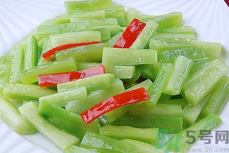 萵筍可以和胡蘿卜一起吃嗎？萵筍和胡蘿卜一起吃好嗎？