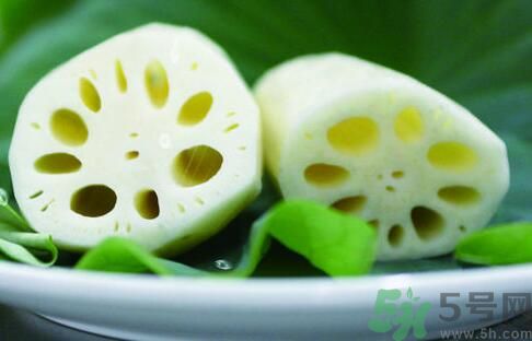 夏天吃蓮藕可以清火嗎？夏天吃蓮藕能降火嗎？