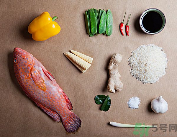 老抽和生抽的區(qū)別方法？怎么區(qū)分生抽和老抽？