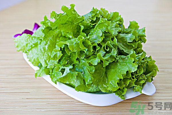 涼拌生菜放生抽還是老抽？涼拌菜放什么醬油好？