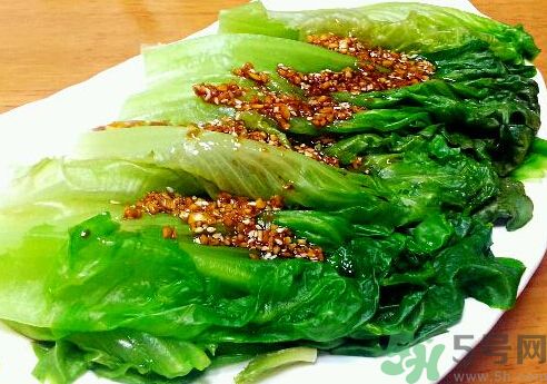 涼拌生菜放生抽還是老抽？涼拌菜放什么醬油好？