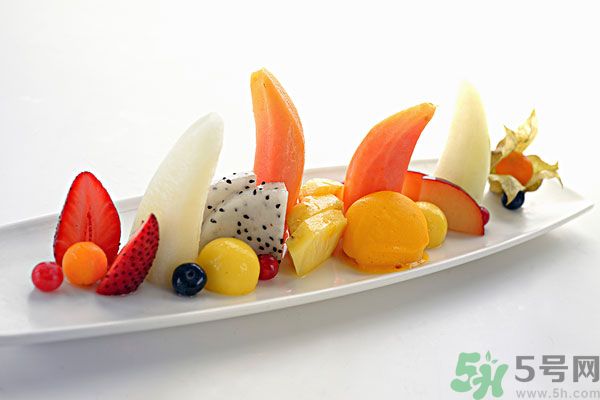 木瓜是酸的嗎？木瓜吃起來(lái)什么味道？