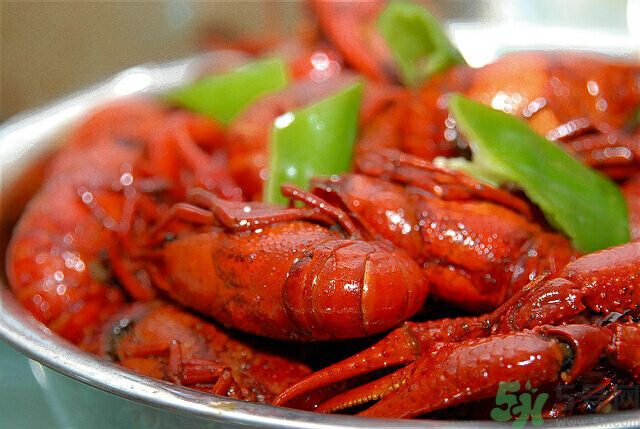 吃龍蝦可以喝酸奶嗎?龍蝦能和酸奶一起吃嗎? 吃龍蝦可以喝酸奶嗎?龍蝦能和酸奶一起吃嗎?