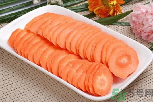 胡蘿卜是涼性嗎？胡蘿卜是涼性還是熱性