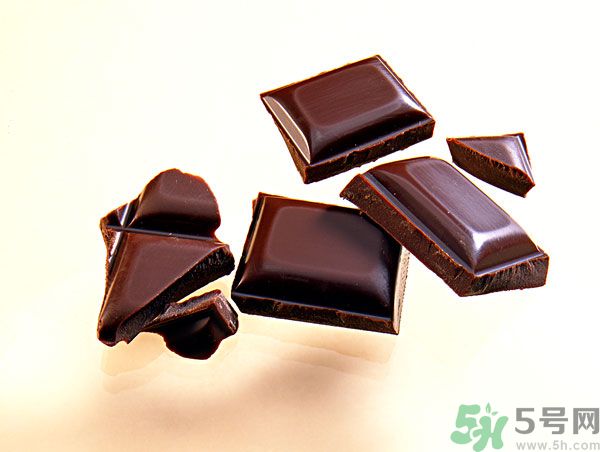 吃西瓜能防曬嗎？吃巧克力能紫外線嗎？