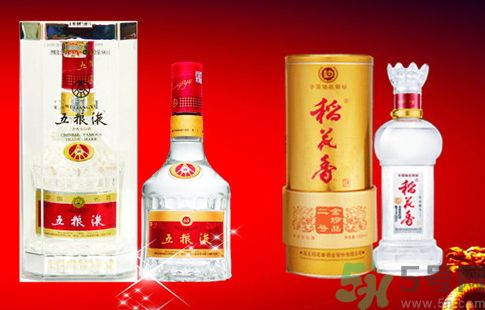 吃粽子可以喝白酒嗎?粽子能和白酒一起吃嗎? 吃粽子可以喝白酒嗎?粽子能和白酒一起吃嗎?